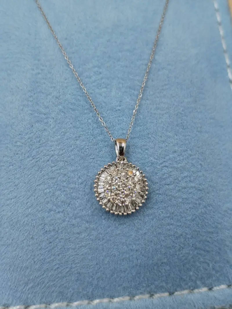 تعليقه الماس