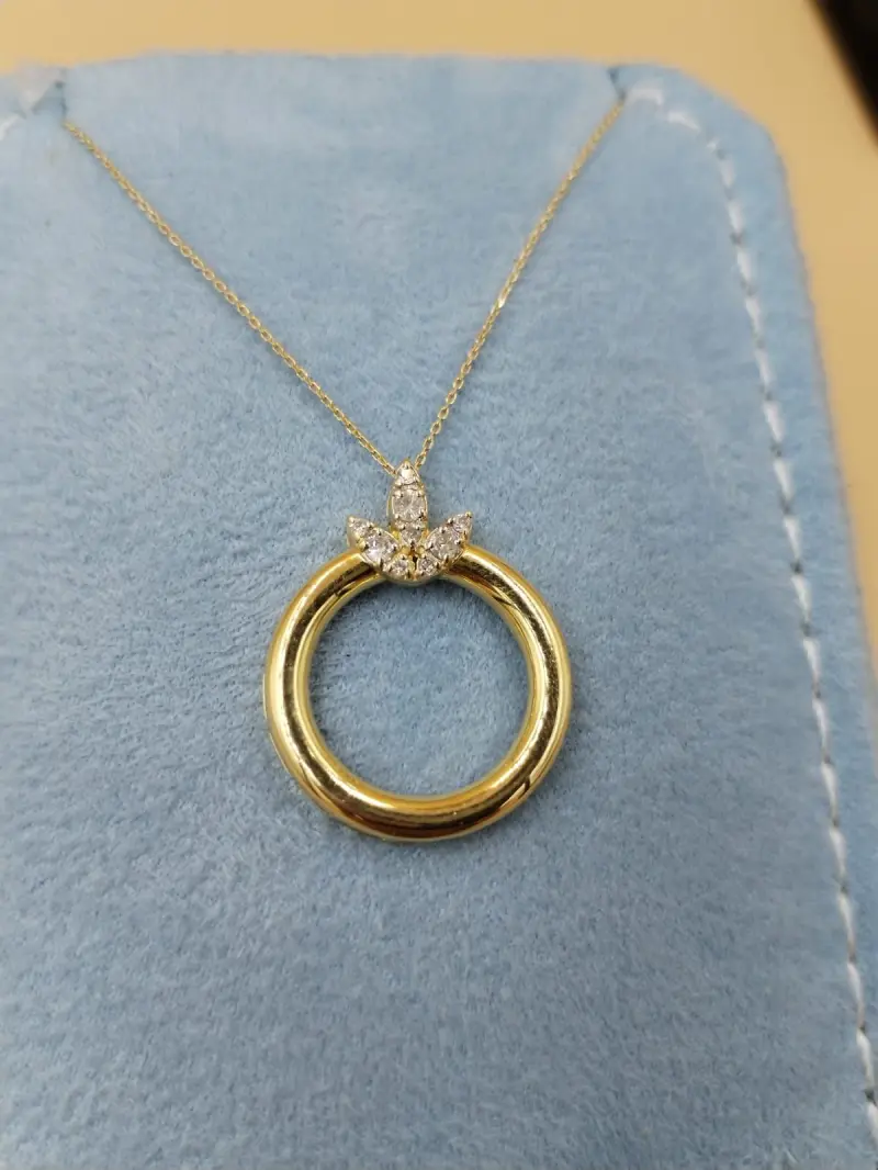 تعليقه الماس