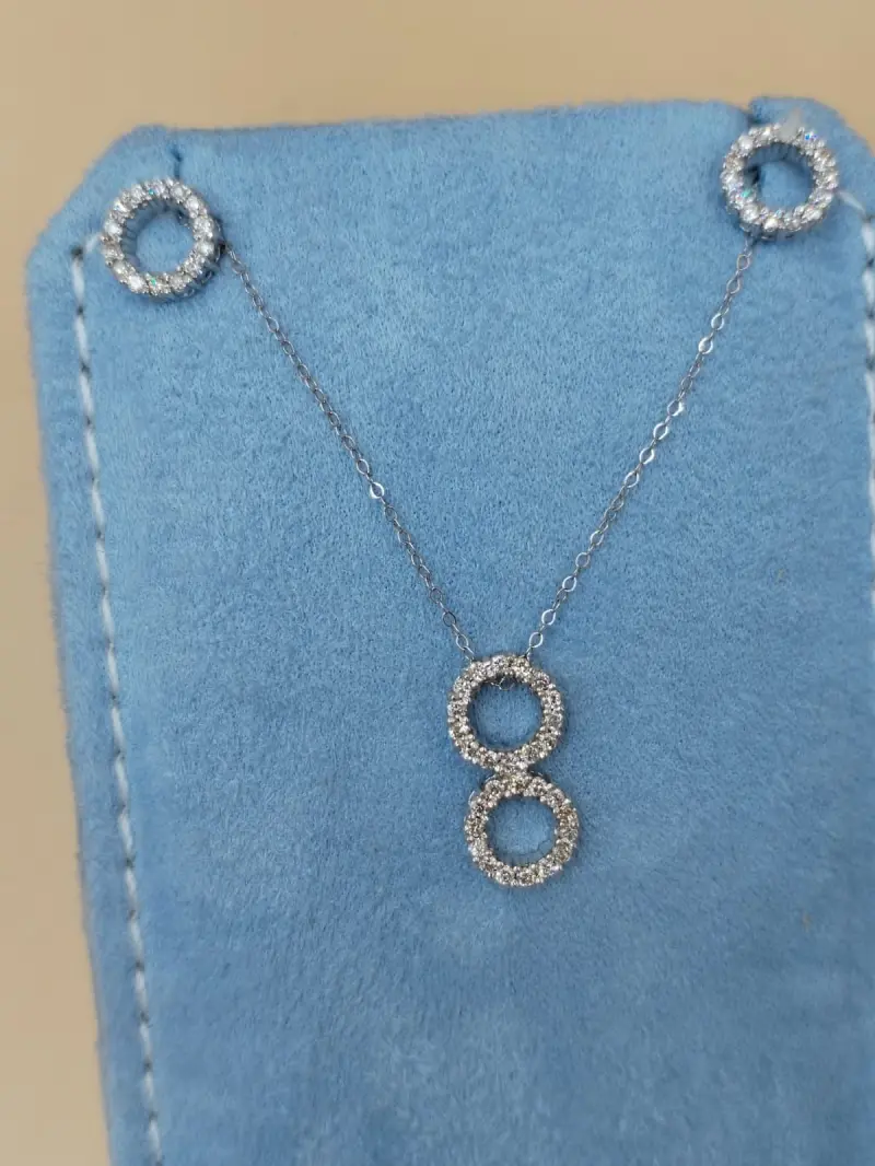 حلق وتعليقه الماس