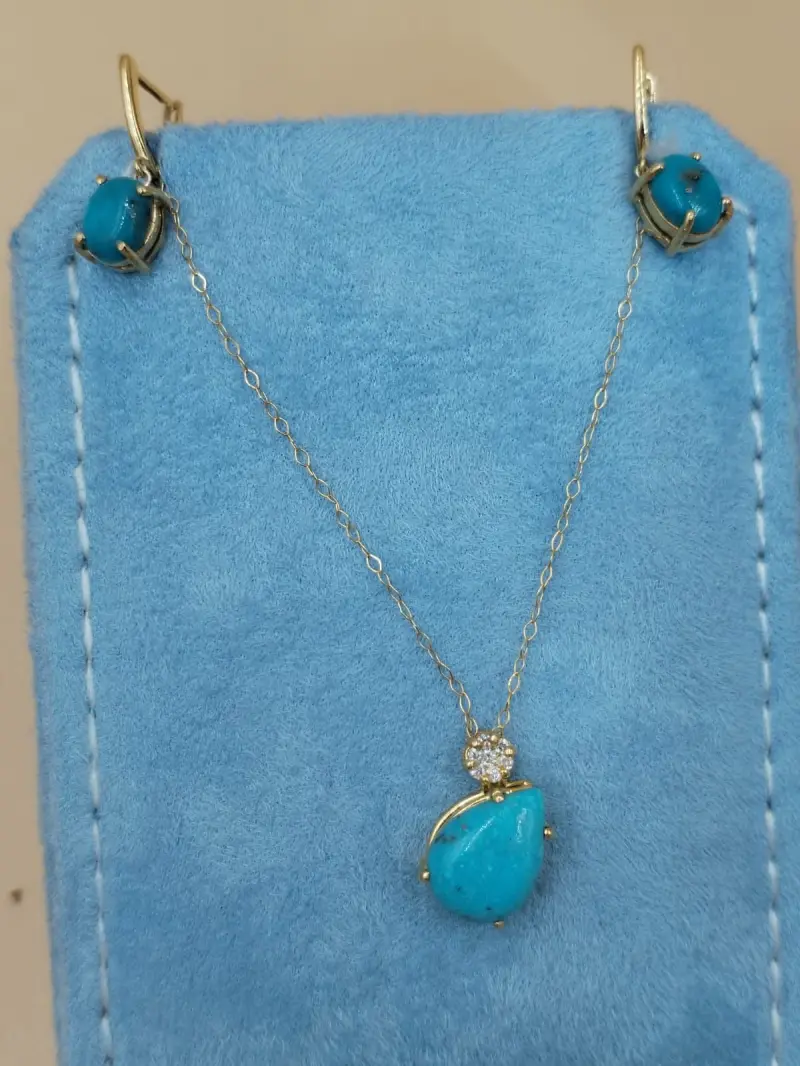 حلق وتعليقه فيروز