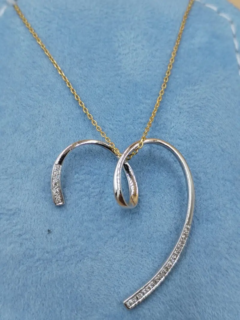 تعليقه الماس